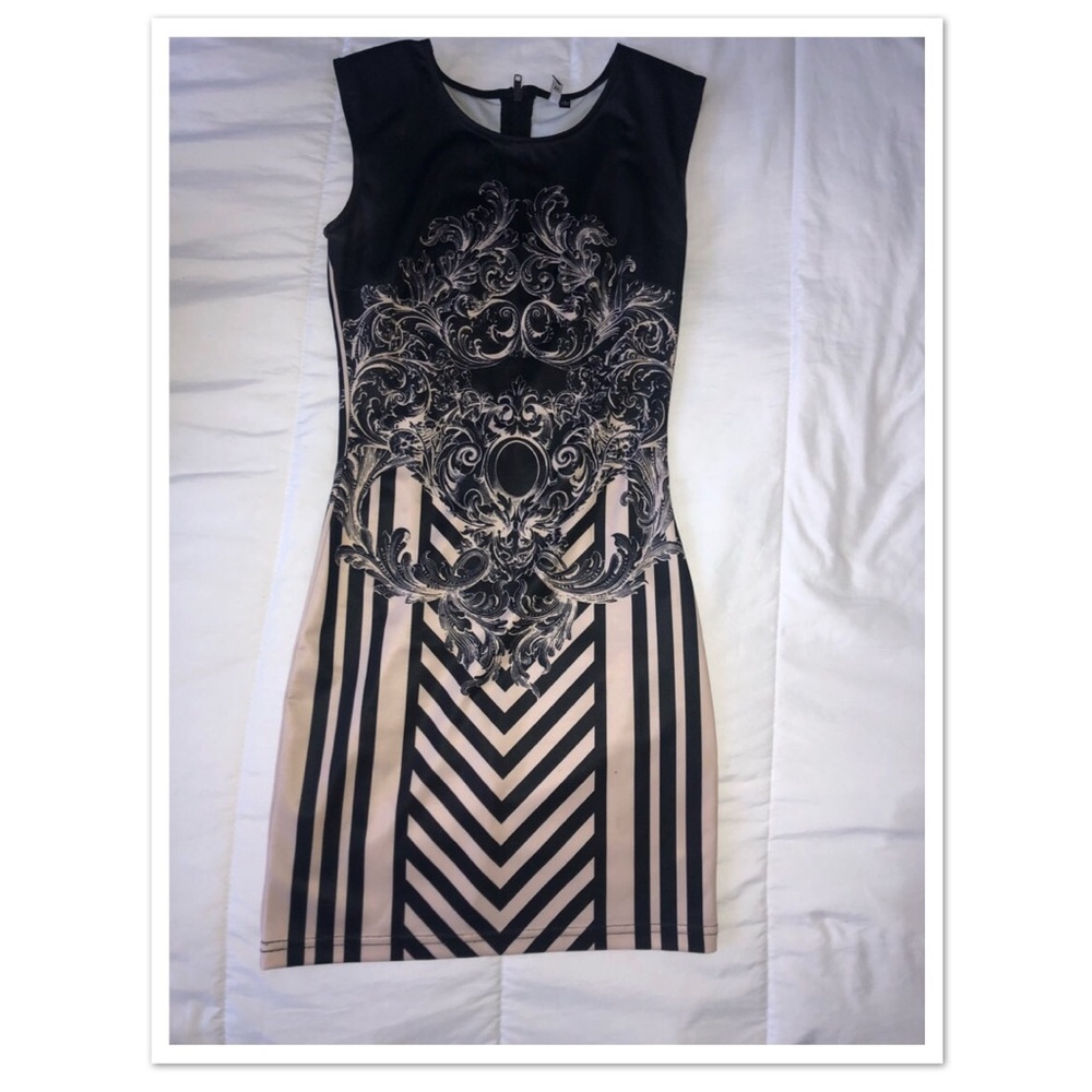 Elegant dress▪️